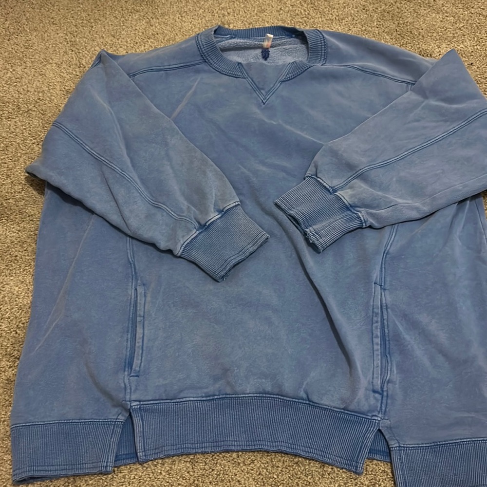 NEW FP intercept crew neck